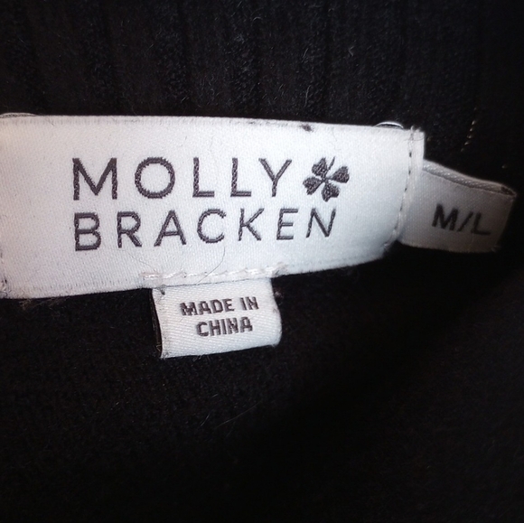 NWOT Medium Chic Black Glitter Mock Neck Sweater - Picture 4 of 7